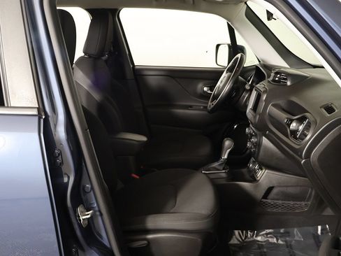 Used 2020 Jeep Renegade Altitude AWD/4WD image 22