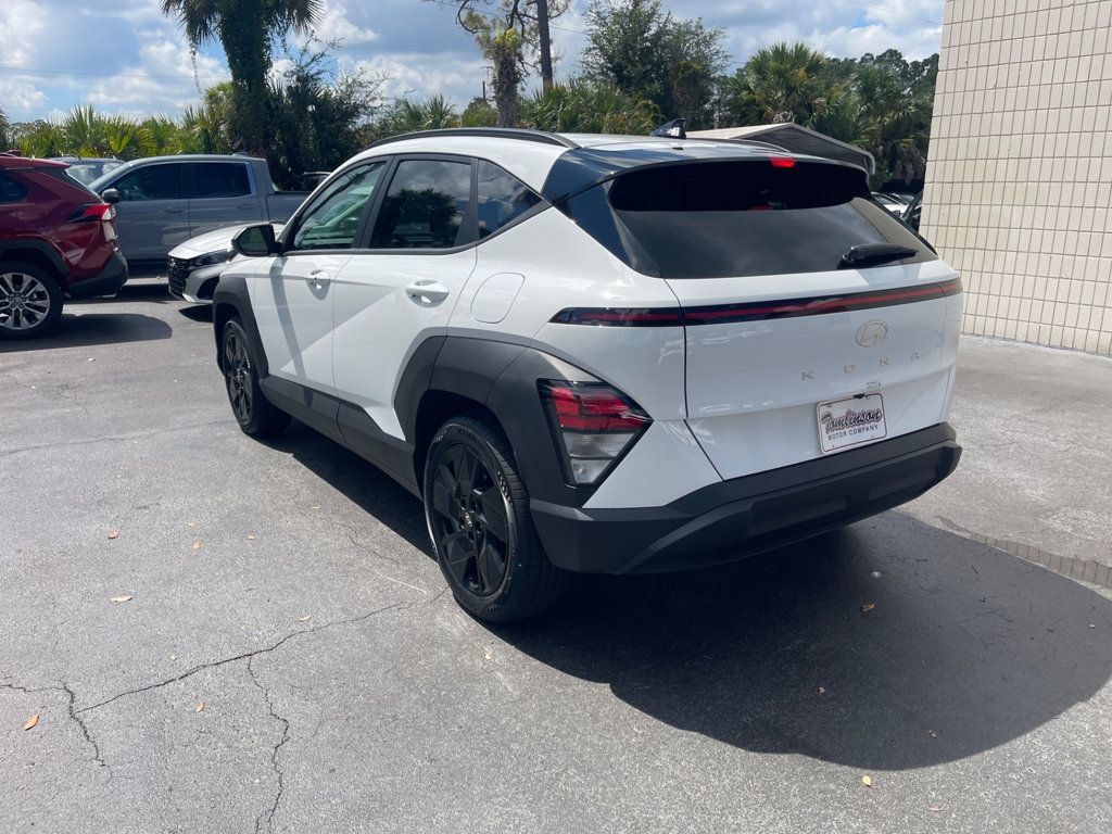 Used 2026 Hyundai Kona SEL Sport FWD image 3