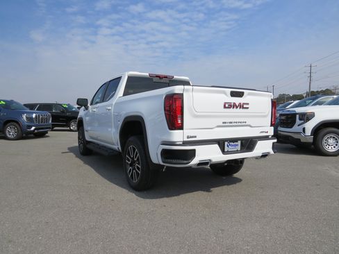 New 2026 GMC Sierra 1500 AT4 w/ AT4 Premium Package image 40
