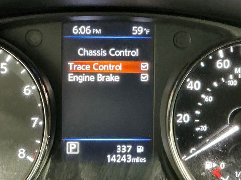Used 2020 Nissan Rogue SL FWD image 11
