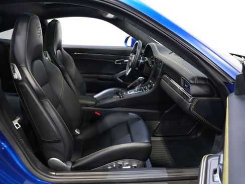 Used 2019 Porsche 911 Turbo S AWD/4WD image 38