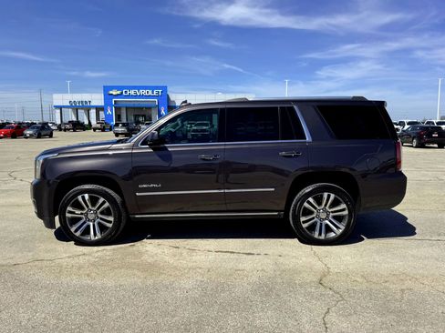 Used 2018 GMC Yukon Denali w/ Denali Ultimate Package image 10