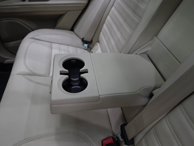 Used 2021 Alfa Romeo Stelvio Ti w/ Premium Package AWD/4WD image 18