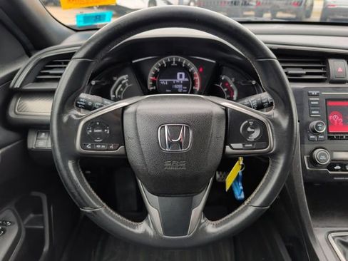 Used 2018 Honda Civic Sport image 19