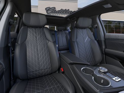 New 2026 Cadillac Optiq V AWD/4WD image 16
