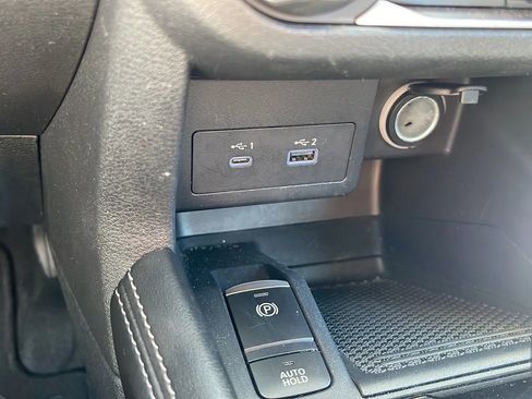 Used 2023 Nissan Kicks SV FWD image 15