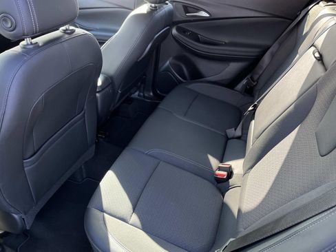 Used 2022 Buick Encore GX Select w/ Advanced Technology Package image 18