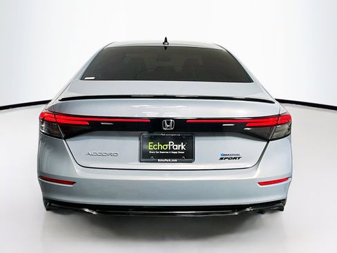 Used 2025 Honda Accord Sport image 7