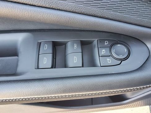 Certified 2024 Chevrolet Blazer EV LT AWD/4WD image 21
