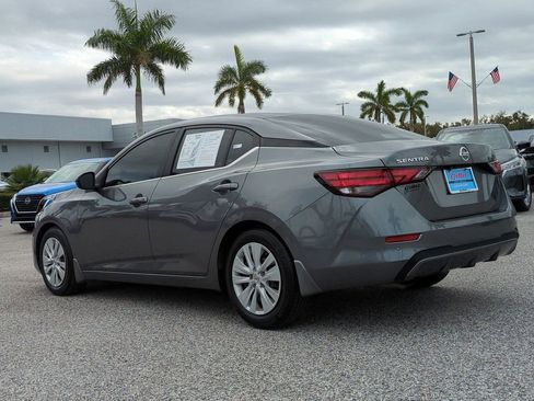 Certified 2022 Nissan Sentra S image 7