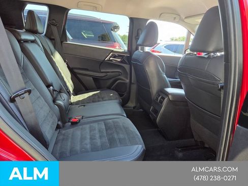 Used 2024 Mitsubishi Outlander SE AWD/4WD image 14