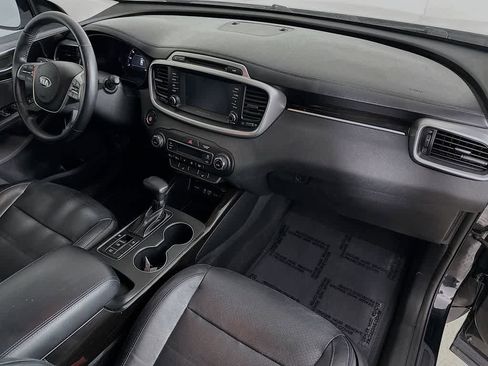 Used 2019 Kia Sorento EX FWD image 33