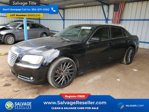 Used 2013 Chrysler 300 w/ Driver Convenience Group image 1