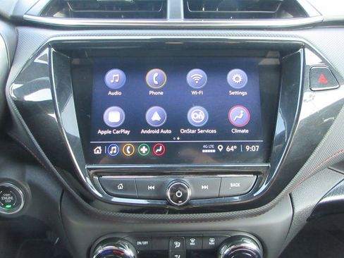 Used 2023 Chevrolet TrailBlazer RS w/ Convenience Package image 31