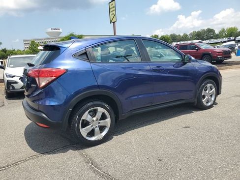 Used 2017 Honda HR-V LX image 6