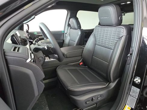 New 2025 GMC Sierra EV Denali AWD/4WD image 5