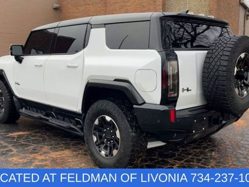 Used 2024 GMC Hummer EV 2X w/ Extreme Off-Road Package image 6