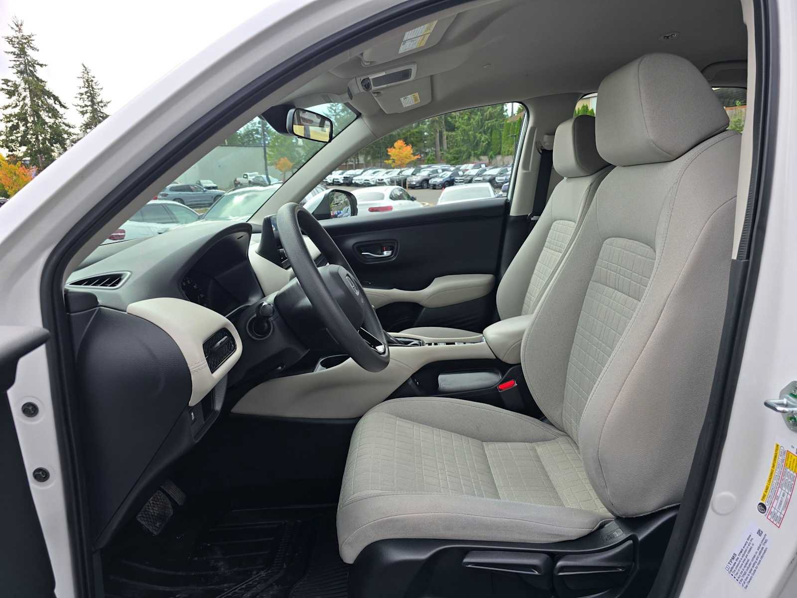 Used 2024 Honda HR-V LX image 20