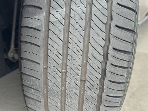 Used 2019 Honda Accord Touring image 11