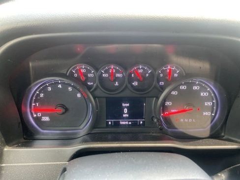 Used 2020 Chevrolet Silverado 1500 Custom w/ Custom Value Package RWD image 22