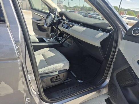 Used 2020 Land Rover Range Rover Evoque SE AWD/4WD image 18