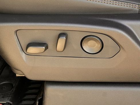 New 2026 GMC Sierra 1500 AT4 w/ AT4 Premium Package image 28