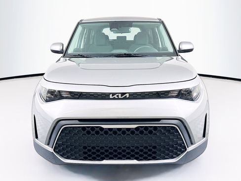 Used 2024 Kia Soul LX w/ Option Group 015 image 2