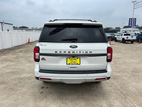 Used 2022 Ford Expedition Timberline AWD/4WD image 4