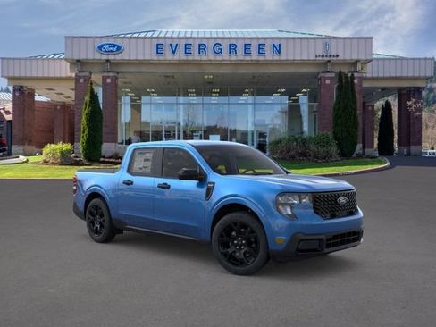 New 2025 Ford Maverick XLT w/ Black Appearance Package AWD/4WD image 7