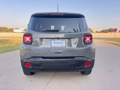 Used 2021 Jeep Renegade Sport w/ Sport Appearance Group FWD image 6