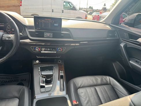 Used 2018 Audi Q5 2.0T Premium AWD/4WD image 42
