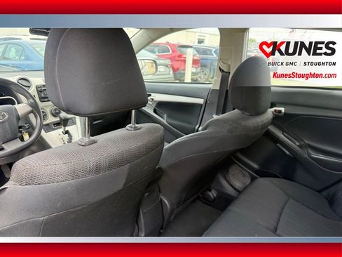 Used 2013 Toyota Matrix L FWD image 31