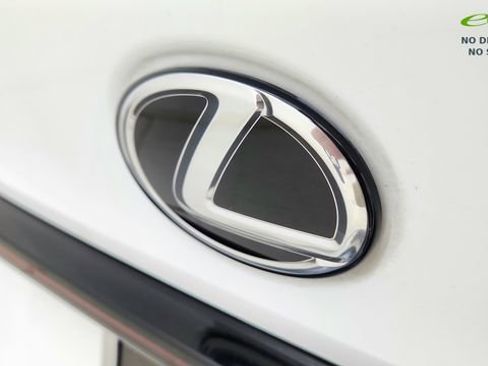Used 2023 Lexus IS 350 F Sport RWD image 16