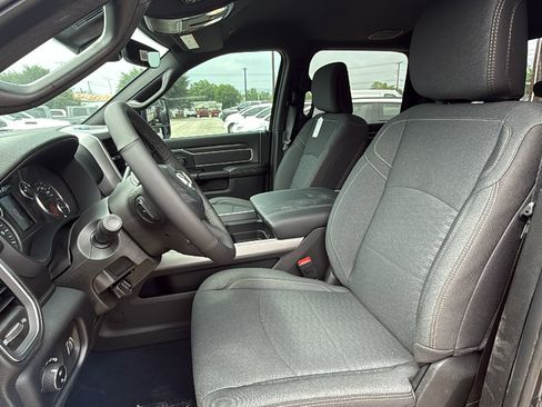 New 2026 RAM 2500 Lone Star AWD/4WD image 13