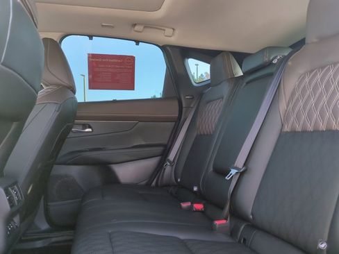 Certified 2025 Nissan Murano Platinum w/ Cargo Package image 14