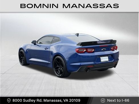 Used 2019 Chevrolet Camaro LT image 4