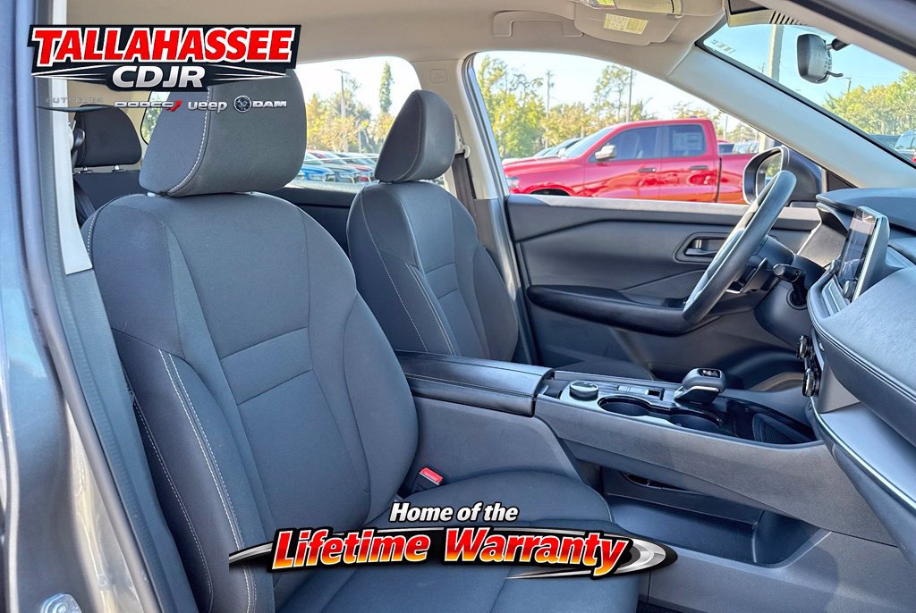 Used 2024 Nissan Rogue S AWD/4WD image 41