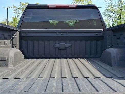 Used 2022 Chevrolet Silverado 1500 Custom AWD/4WD image 28