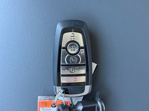 New 2026 Ford Explorer Active image 21