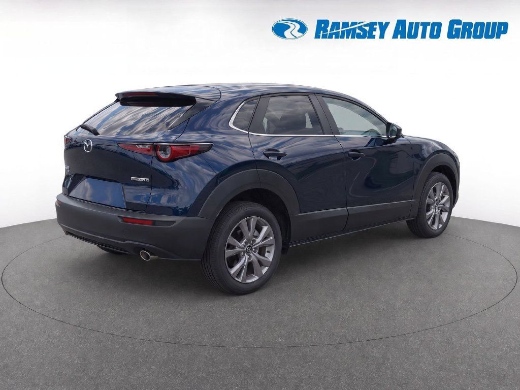 Used 2021 MAZDA CX-30 AWD 2.5 S w/ Select Package image 3