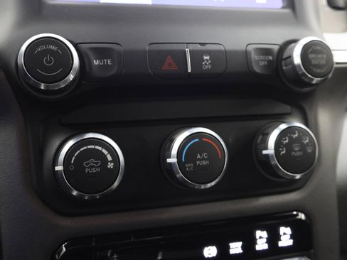 Used 2022 RAM 2500 Big Horn w/ Night Edition image 44