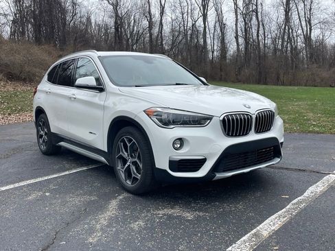 Used 2016 BMW X1 xDrive28i image 1