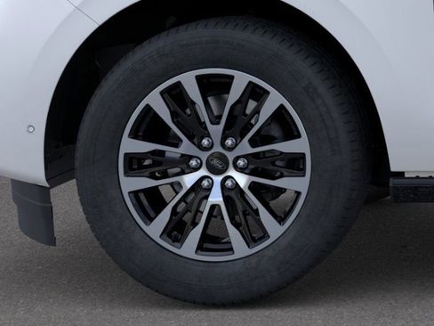 New 2025 Ford Expedition Max Platinum image 19