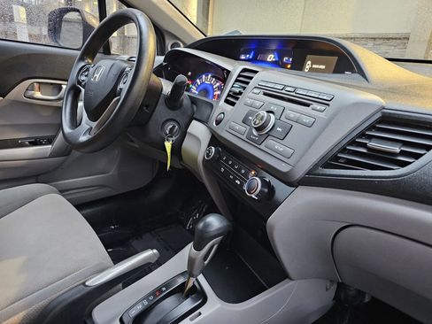 Used 2012 Honda Civic LX image 13