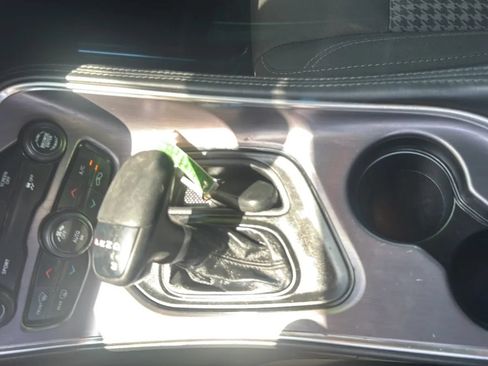 Used 2017 Dodge Challenger R/T RWD image 11