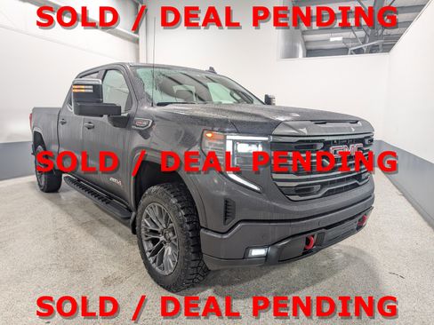 Used 2024 GMC Sierra 1500 AT4 w/ AT4 Premium Package image 1