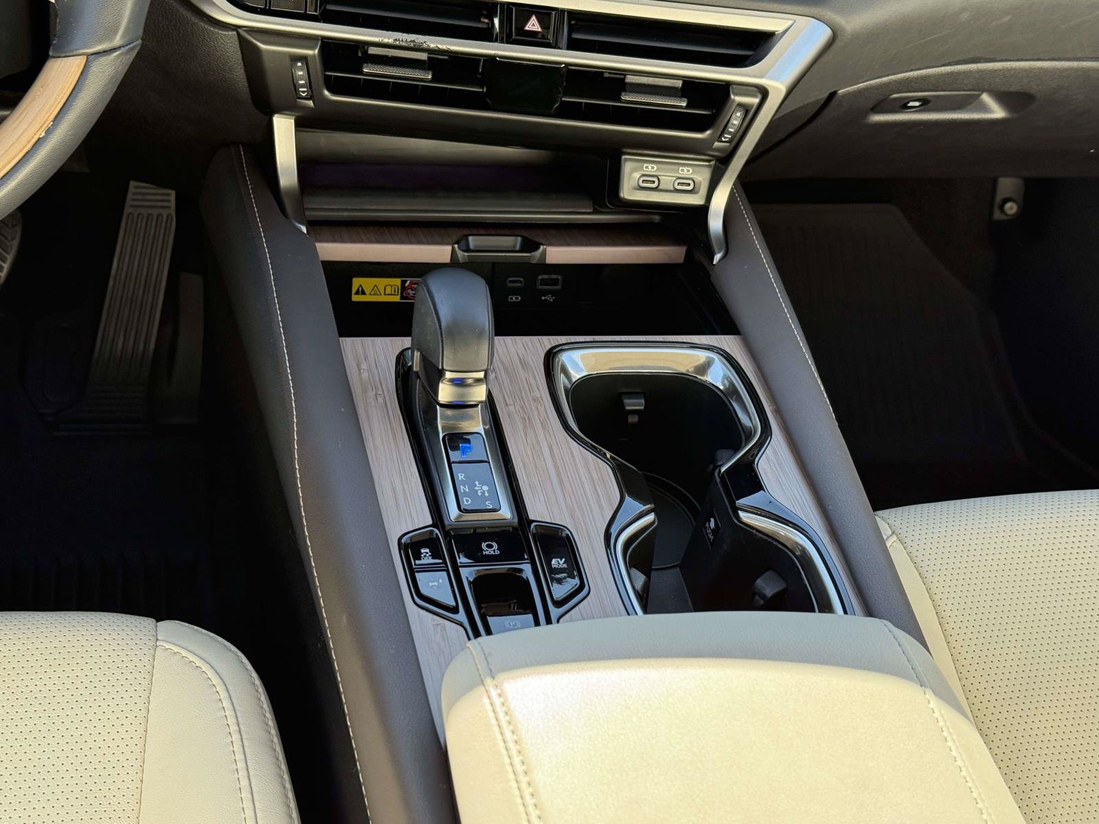 Used 2025 Lexus RX 350 w/ Convenience Package AWD/4WD image 20