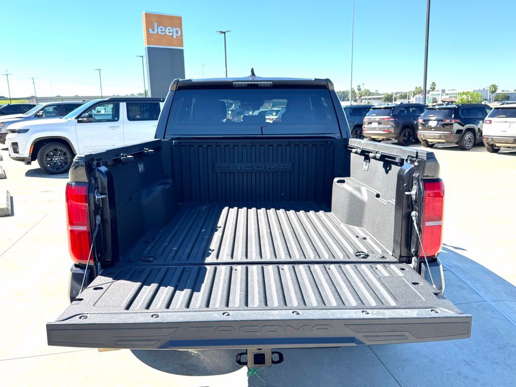 Used 2025 Toyota Tacoma SR5 RWD image 22