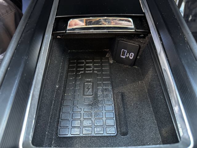 Certified 2023 Lincoln Corsair AWD w/ Equipment Group 101A image 25