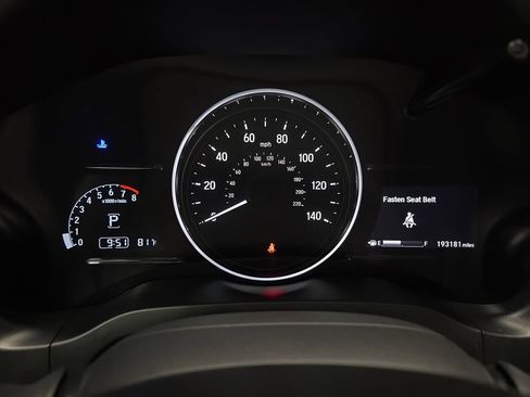 Used 2019 Honda HR-V EX image 19